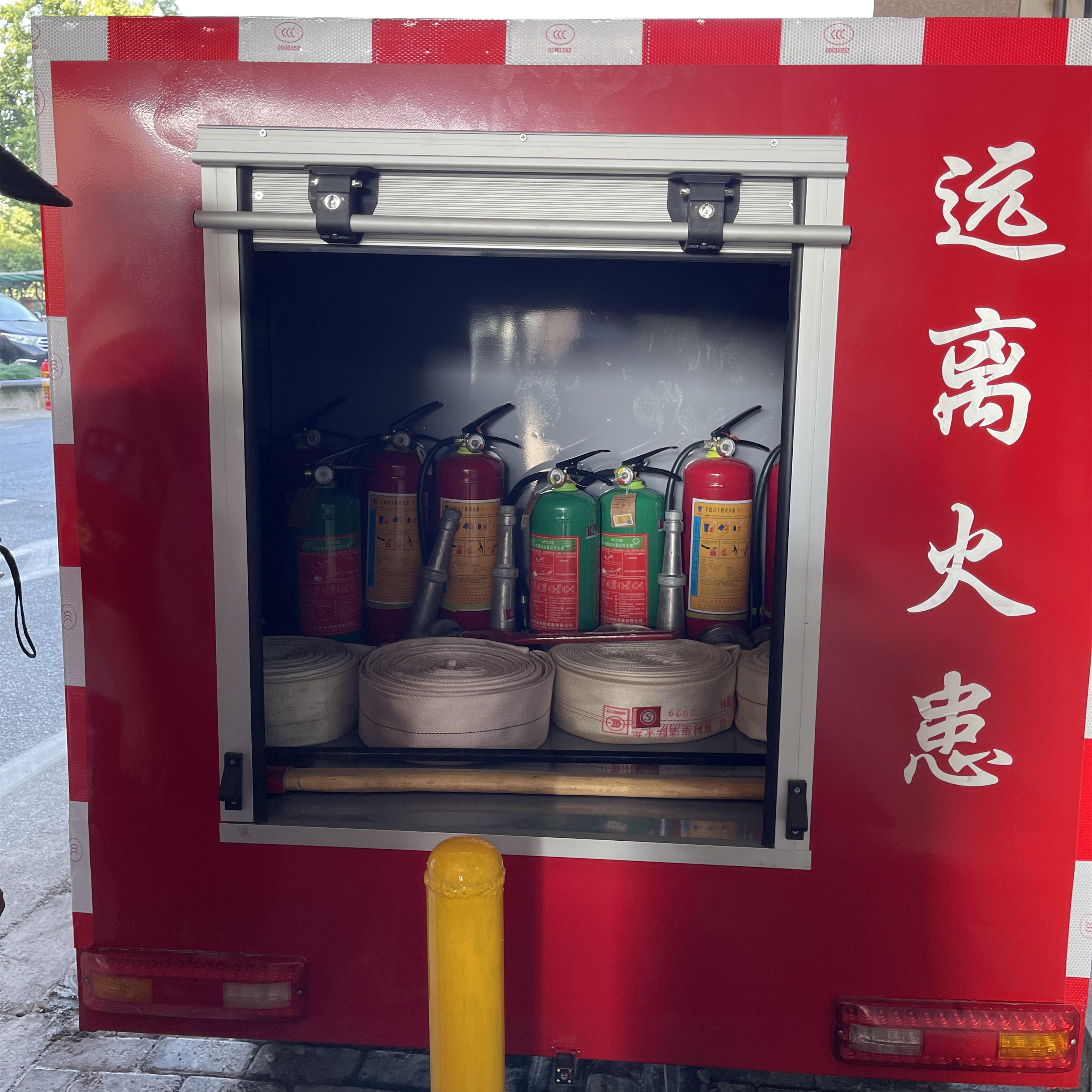 建華市場(chǎng)微型消防車(chē)上線